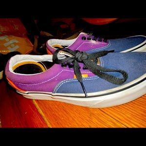 Womens vans size 8.5, mens size 7. Tri-colored vans.